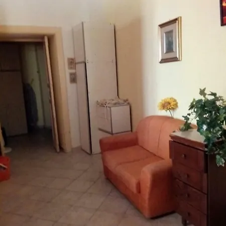 Casa Vacanze Cavour * クロトーネ